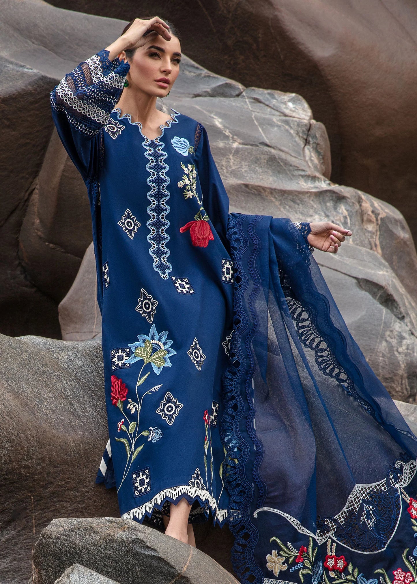 Crimson Luxury Lawn Into The Wild - Midnight Blue