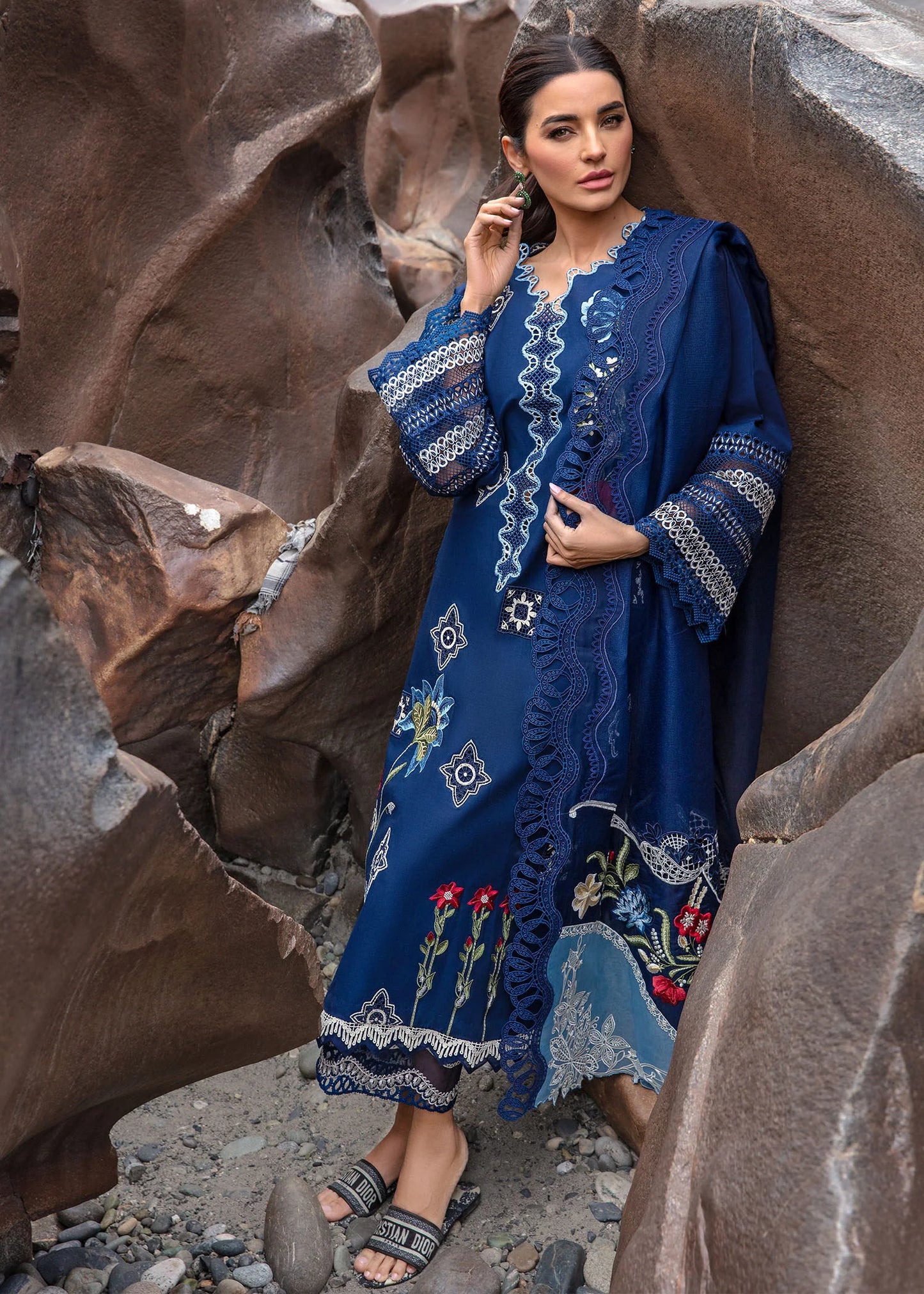 Crimson Luxury Lawn Into The Wild - Midnight Blue