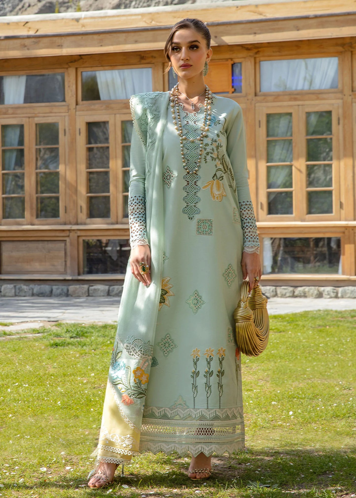 Crimson Luxury Lawn Into The Wild - Aqua