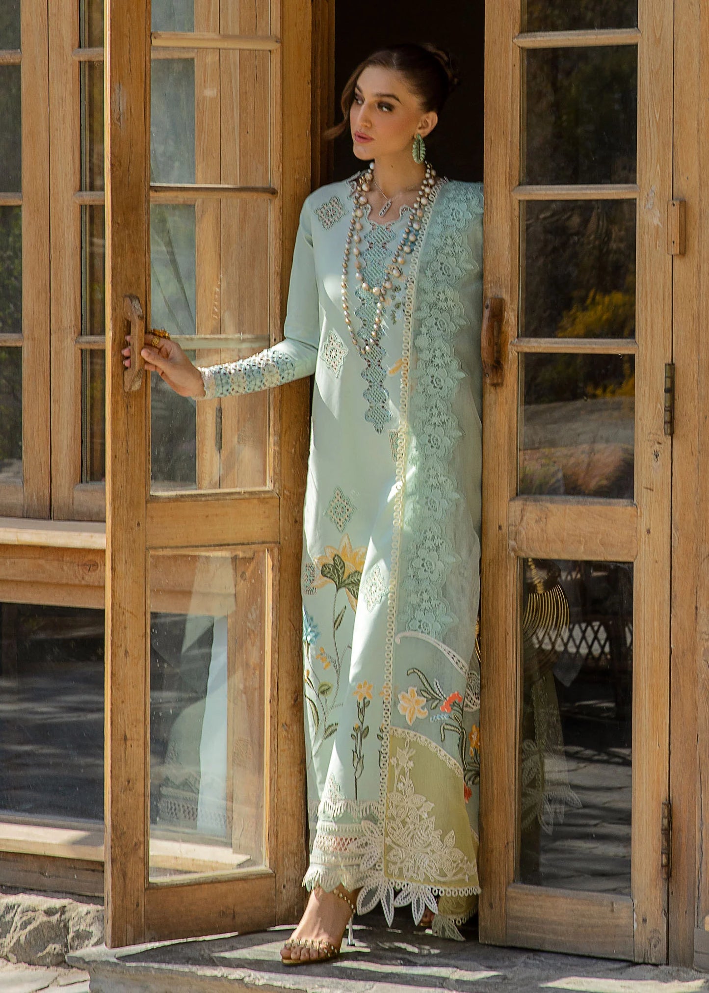 Crimson Luxury Lawn Into The Wild - Aqua