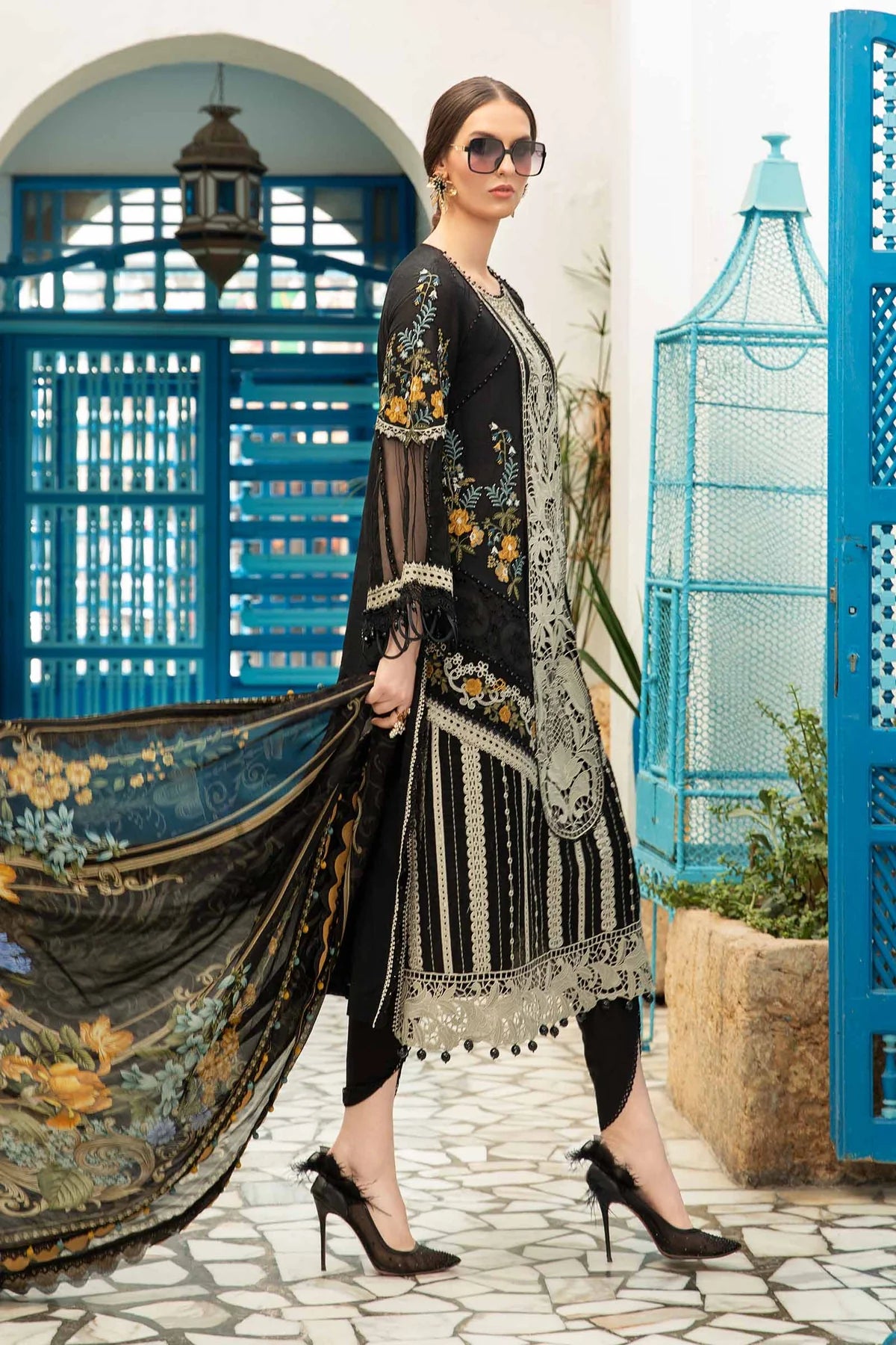 Maria B Winter Edition Unstitched Lawn Suit 15B