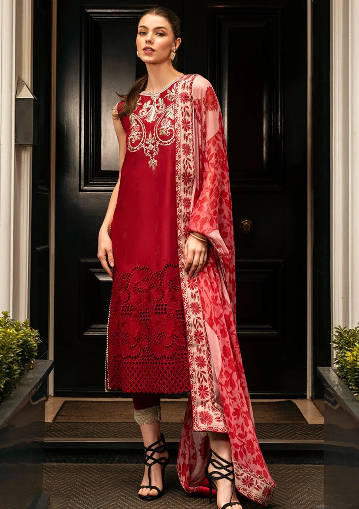 Mushq Hemline Lawn Chikankari 24 | HMC-06